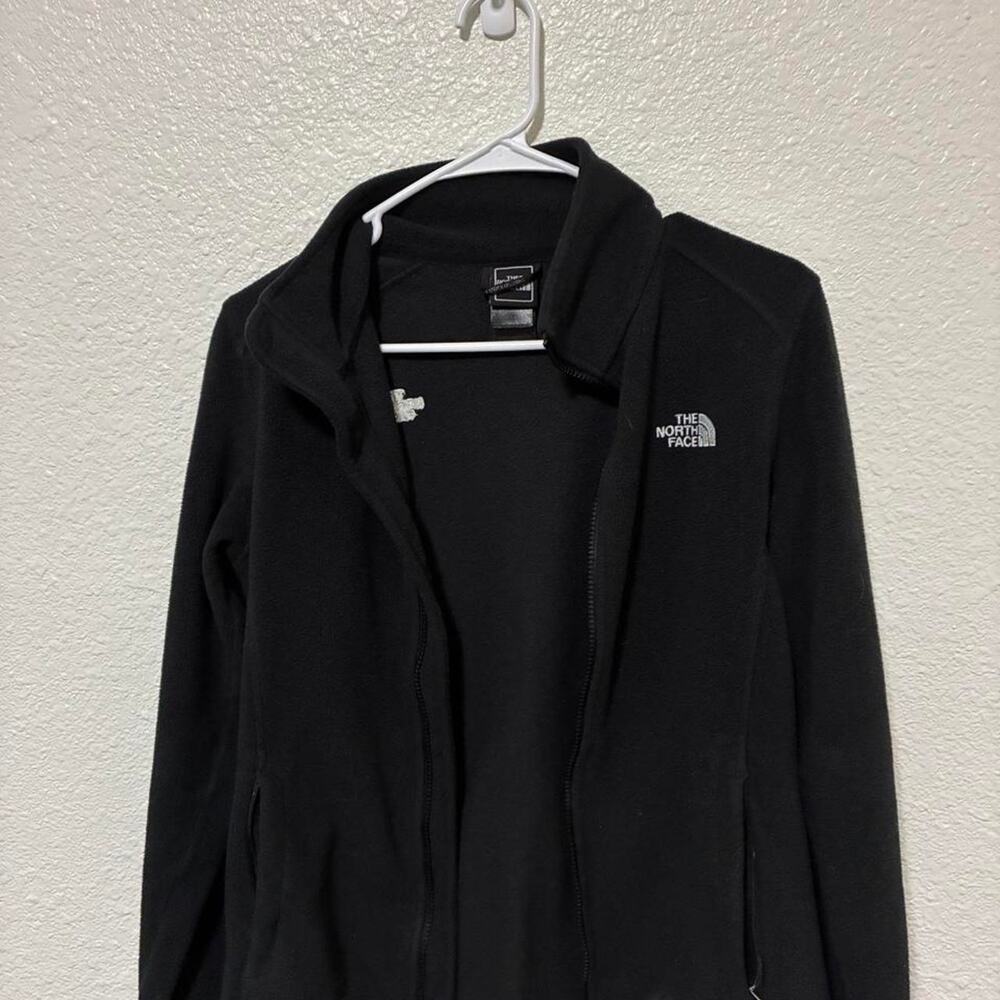 The north face black fleece